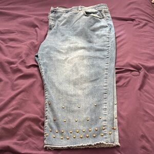 Studded Light Blue Women's capri Jeans